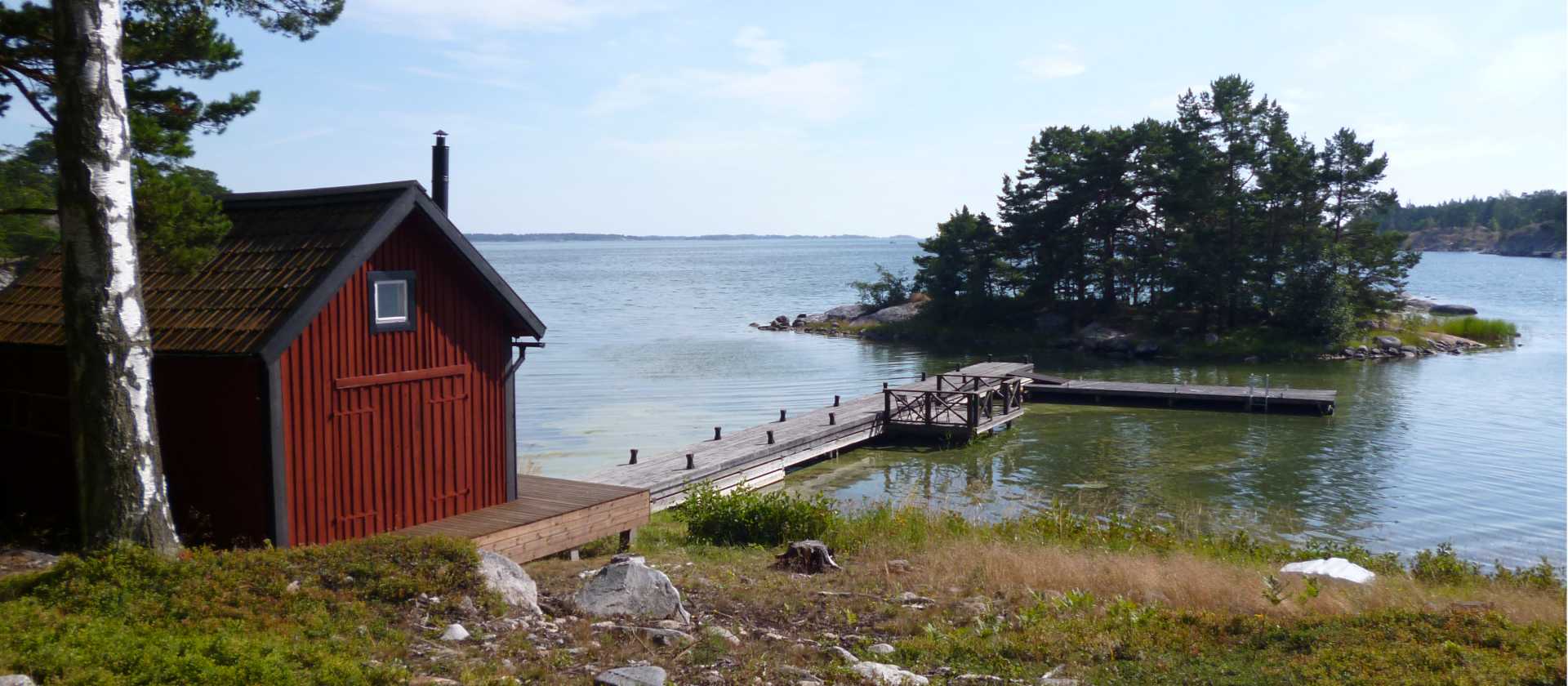One of the many islands in the archipelago off Stockholm | Jacyln lofts