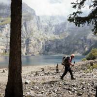 Hiking the alpine trails of the Via Alpina in Switzerland | Lorenz Richard