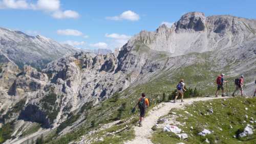 Trekking in the Dolomites | Jaclyn Lofts