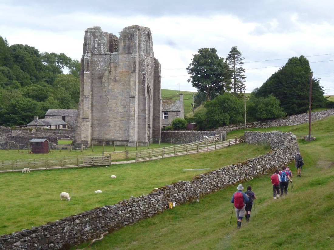 Walking towards Shap Abbey |  <i>Jac Lofts</i>