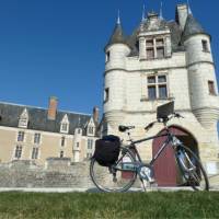 Discover the castles of the Loire Valley on a centre based cycling trip