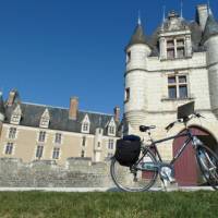 Discover the castles of the Loire Valley on a centre based cycling trip