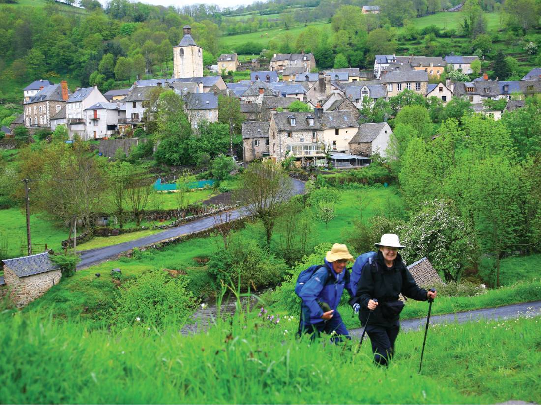 Leaving Chely de Aubrac