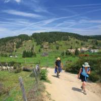 On the ridge towards Les Estrets