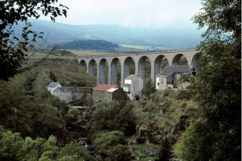 Viaduct near to Mirandol