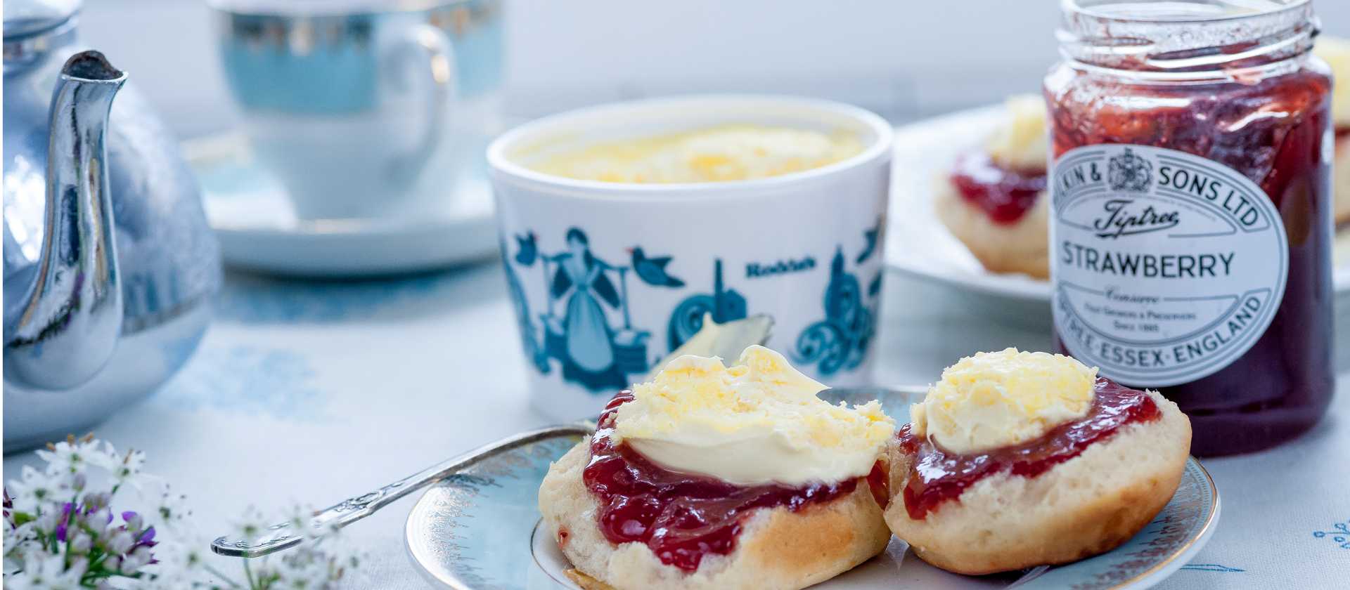 A traditional Cornish afternoon tea with jam and cream | David Griffen