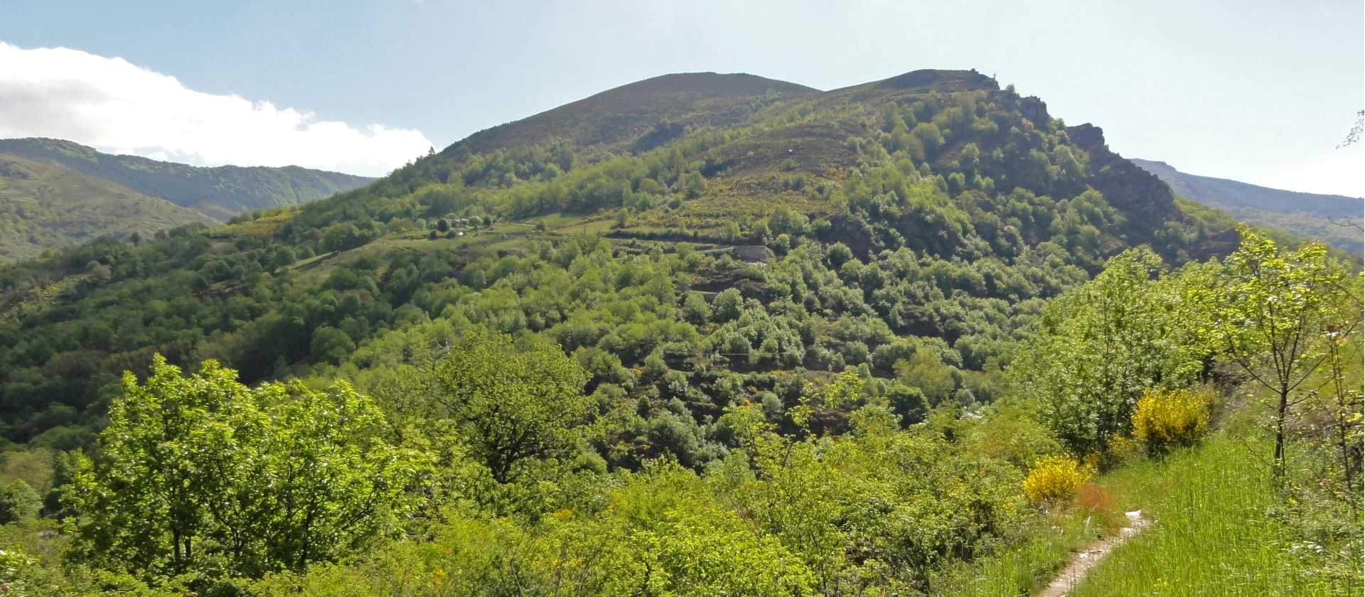 Walking in the Cevennes, France | lombiedezombie