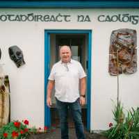 Louis Mulcahy Pottery in Ballyferriter, Dingle | Johnny Frazer