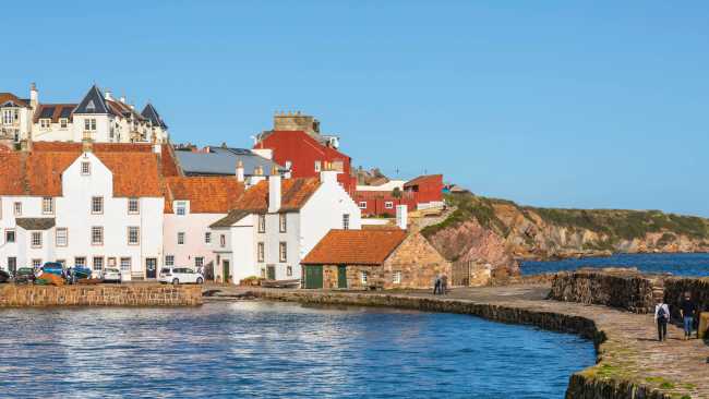 The hike takes you to the charming fishing village of Pittenweem in the East Neuk of Fife