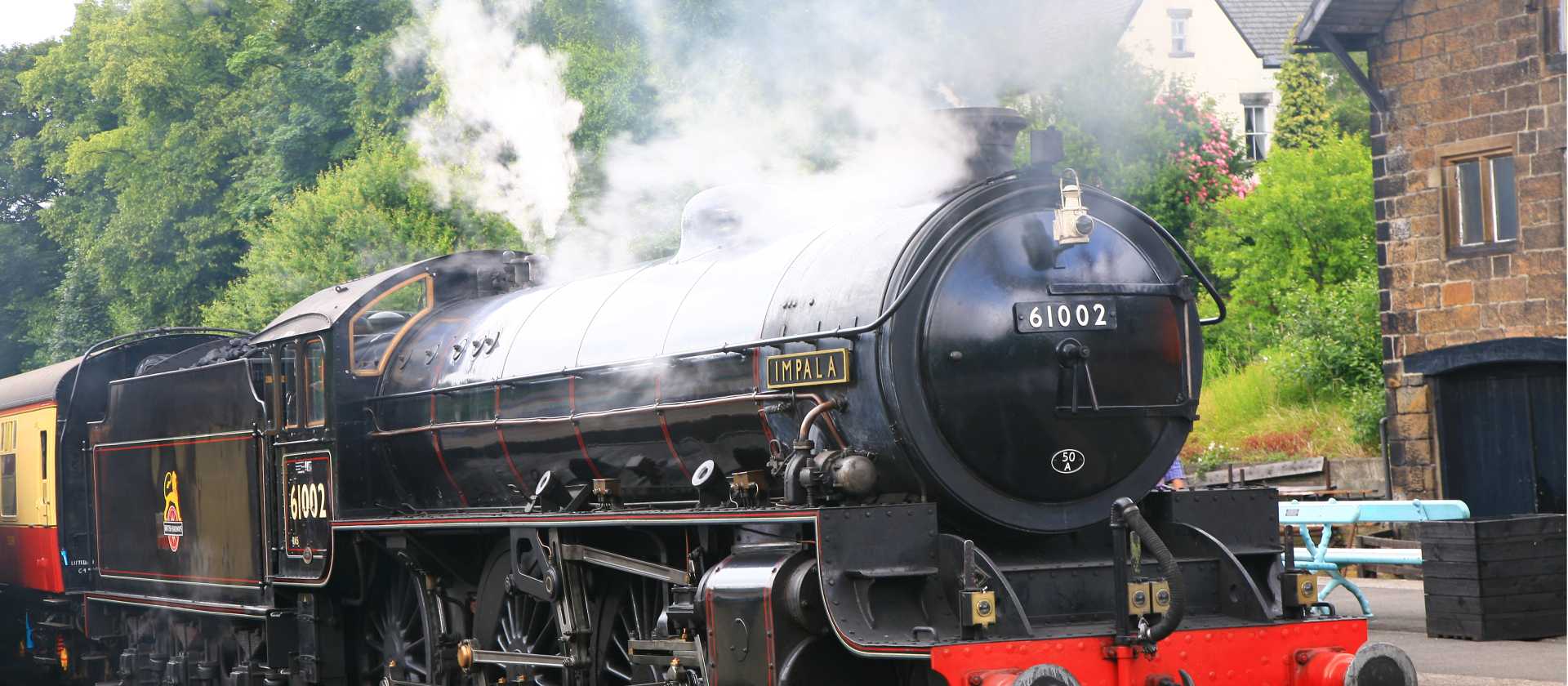 A steam train leaving Grosmont, Coast to Coast | Jon Millen