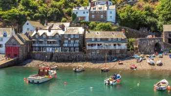 Charming fishing village on the South West Coast Path