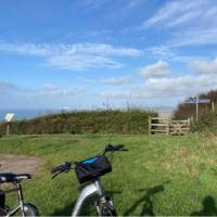 Overlooking the white cliffs of the Isle of Wight | Els van Veelen