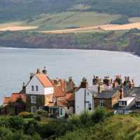Resplendent Robin Hoods Bay and bay town