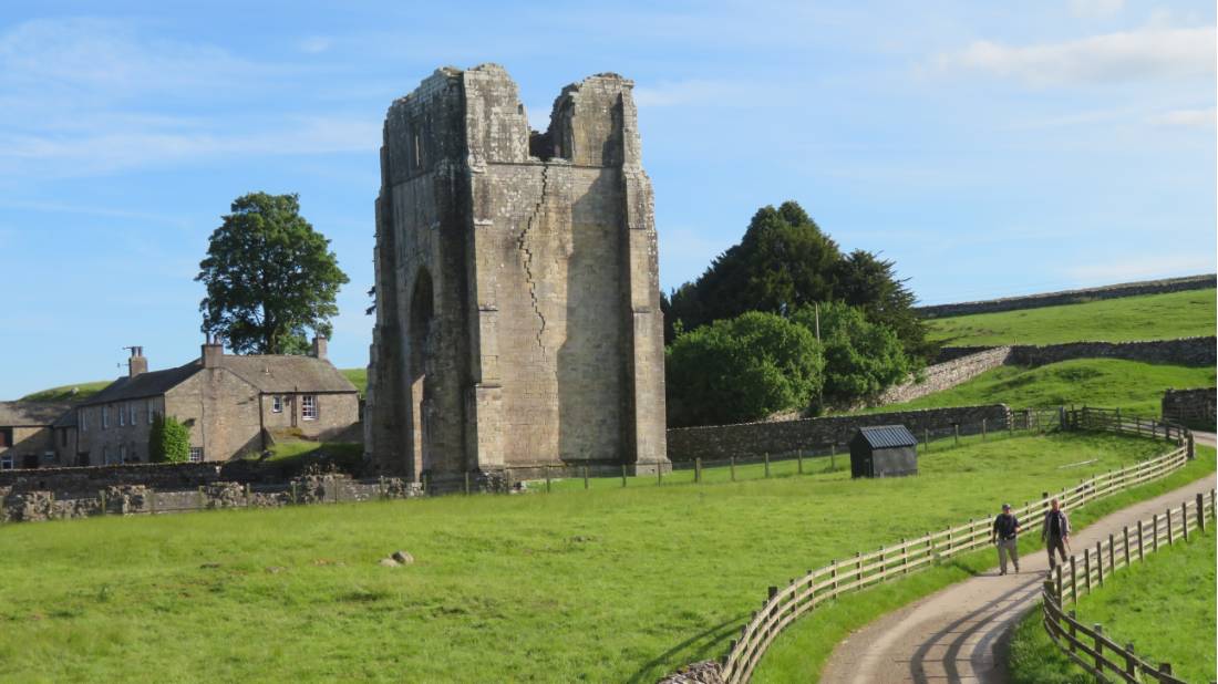 Walkers leaving Shap Abbey |  <i>John Millen</i>