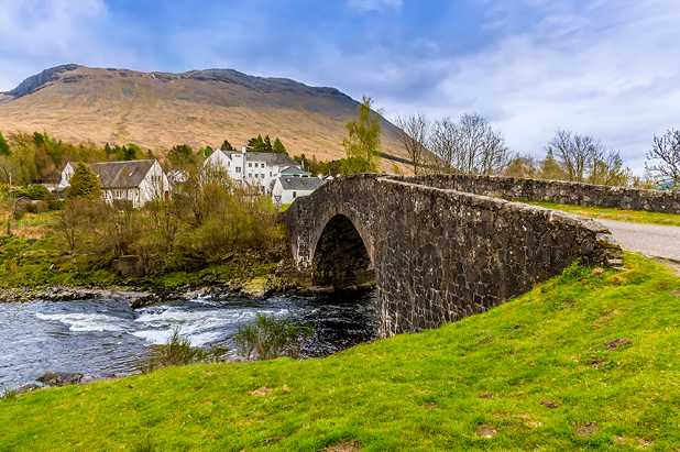 Bridge of Orchy in Glencoe |  Nicola Pulham