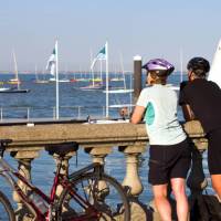 The seaside town of Cowes is a pleasure to take in on your Isle of Wight Cycle | visitisleofwight.co.uk