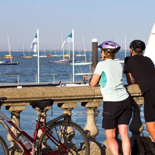 weekend cycling breaks uk