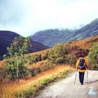 Hiking the Glencoe Valley amidst beautiful autumn colours | Anna Saveleva