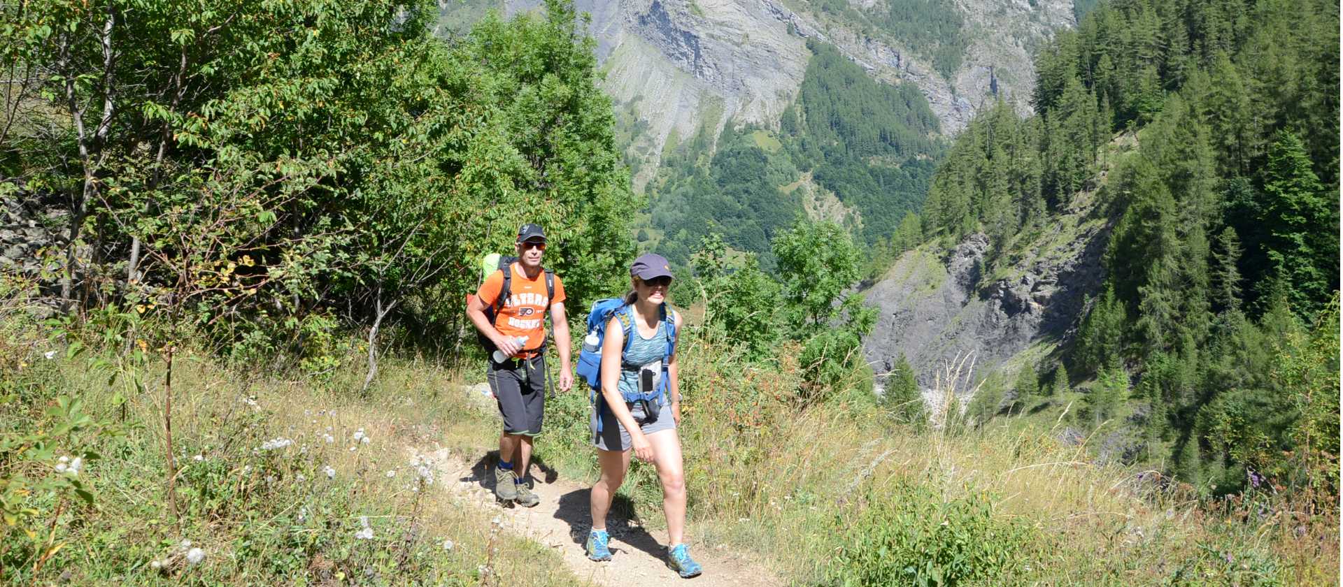Hiking in the Ecrins National Park | Sally Guillaume