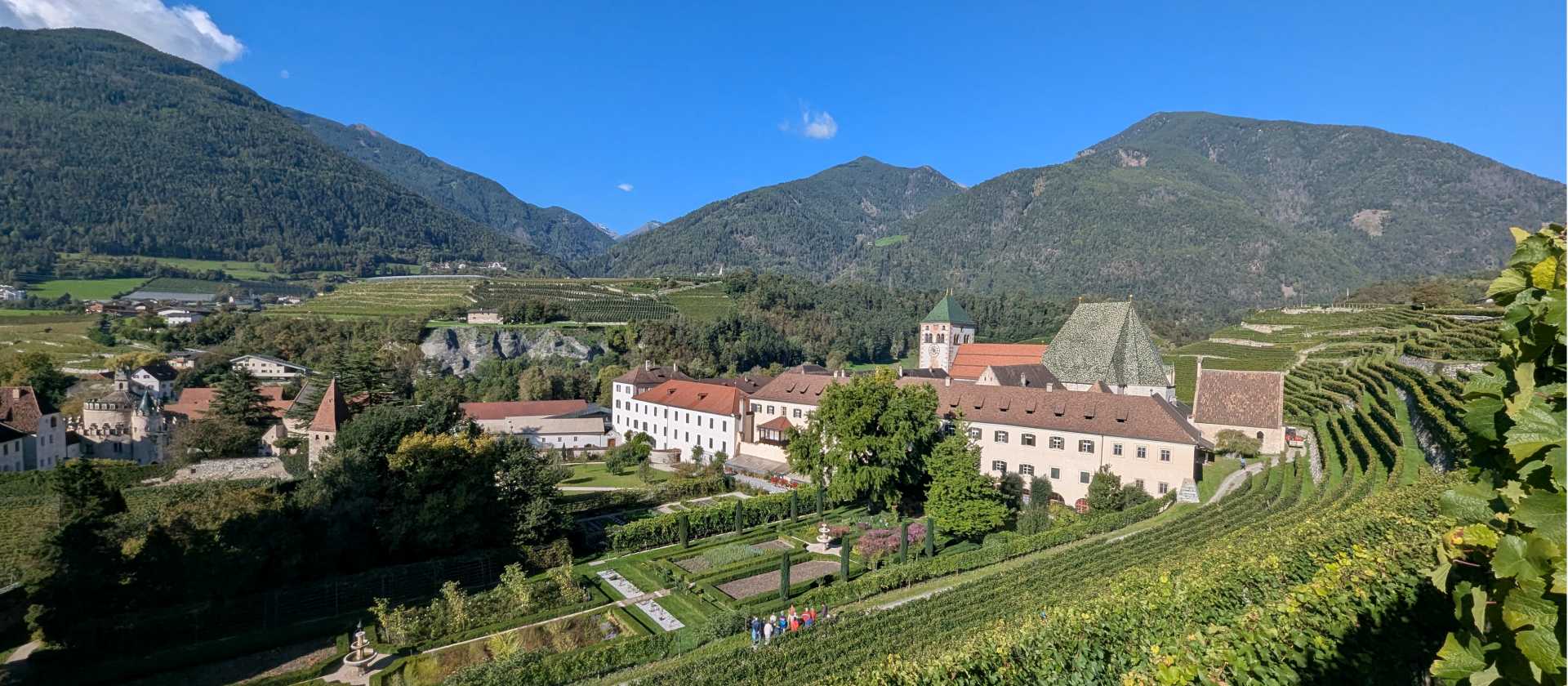 Classic view over the abbey | John Millen