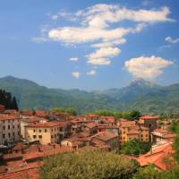 Approaching Pania de Croce from Barga | John Millen