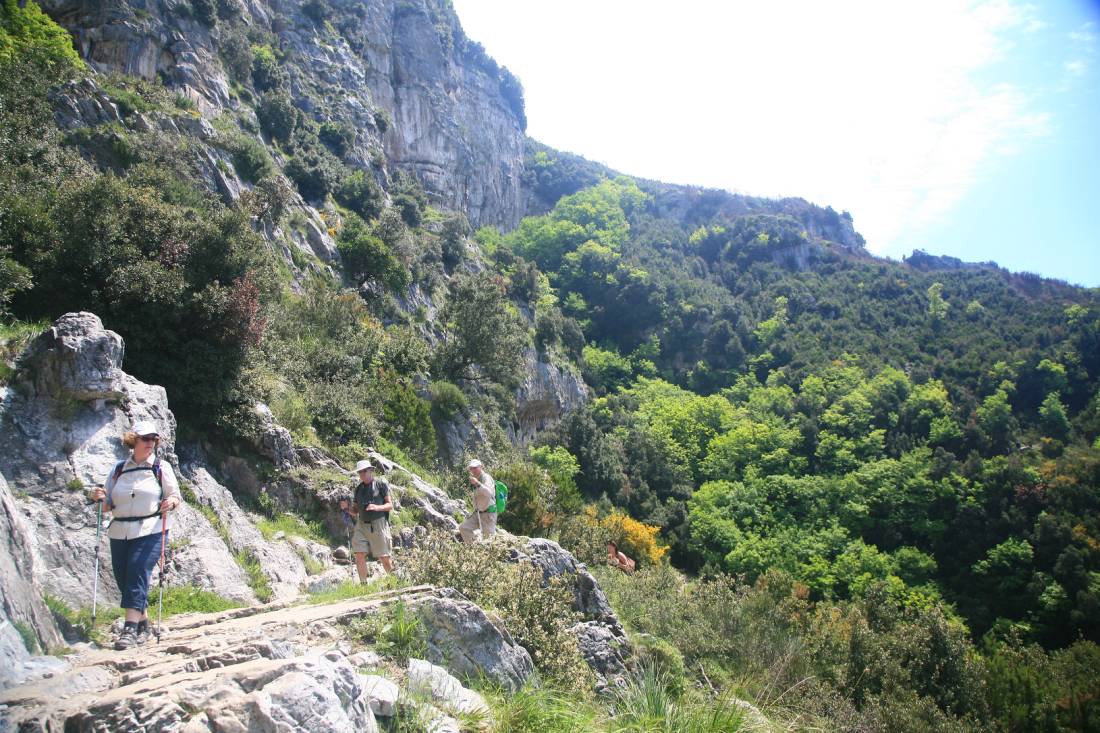 Hiking along the Sentiero degli Dei from Bomerano |  <i>John Millen</i>