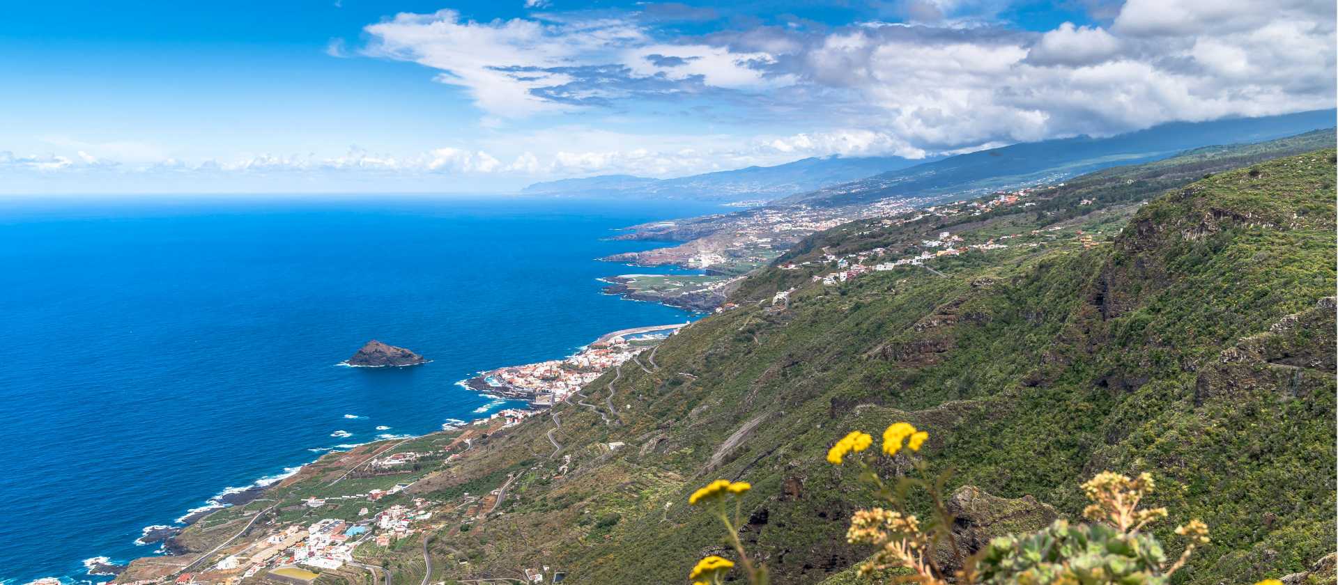 Approach Garachico on your Tenerife walking holiday | Marc Wieland