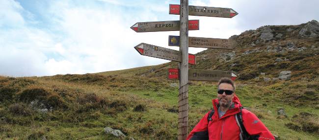 Local sign post along the Camino Trail | Scott Kirchner