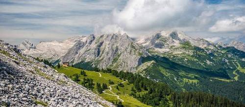 Utracks Hiking In The Alps 10 Walks To Add To Your Bucket List