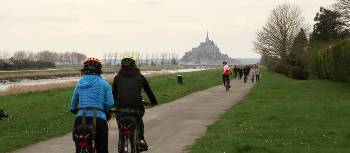 Cyclists and pedestrians en route to Mont St Michel | Kate Baker