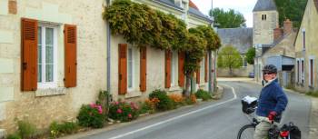 Quick cycling break to take in gorgeous Fougeres-sur-Bievre in France | Renee de Lery