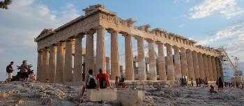 Afternoon on the Acropolis in Athens | Jaclyn Lofts