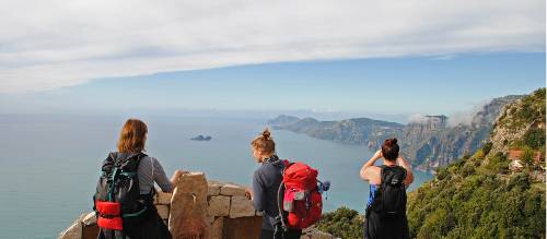 One of the many viewpoints on the Paths of the Gods, Amalfi | Catherine Burton